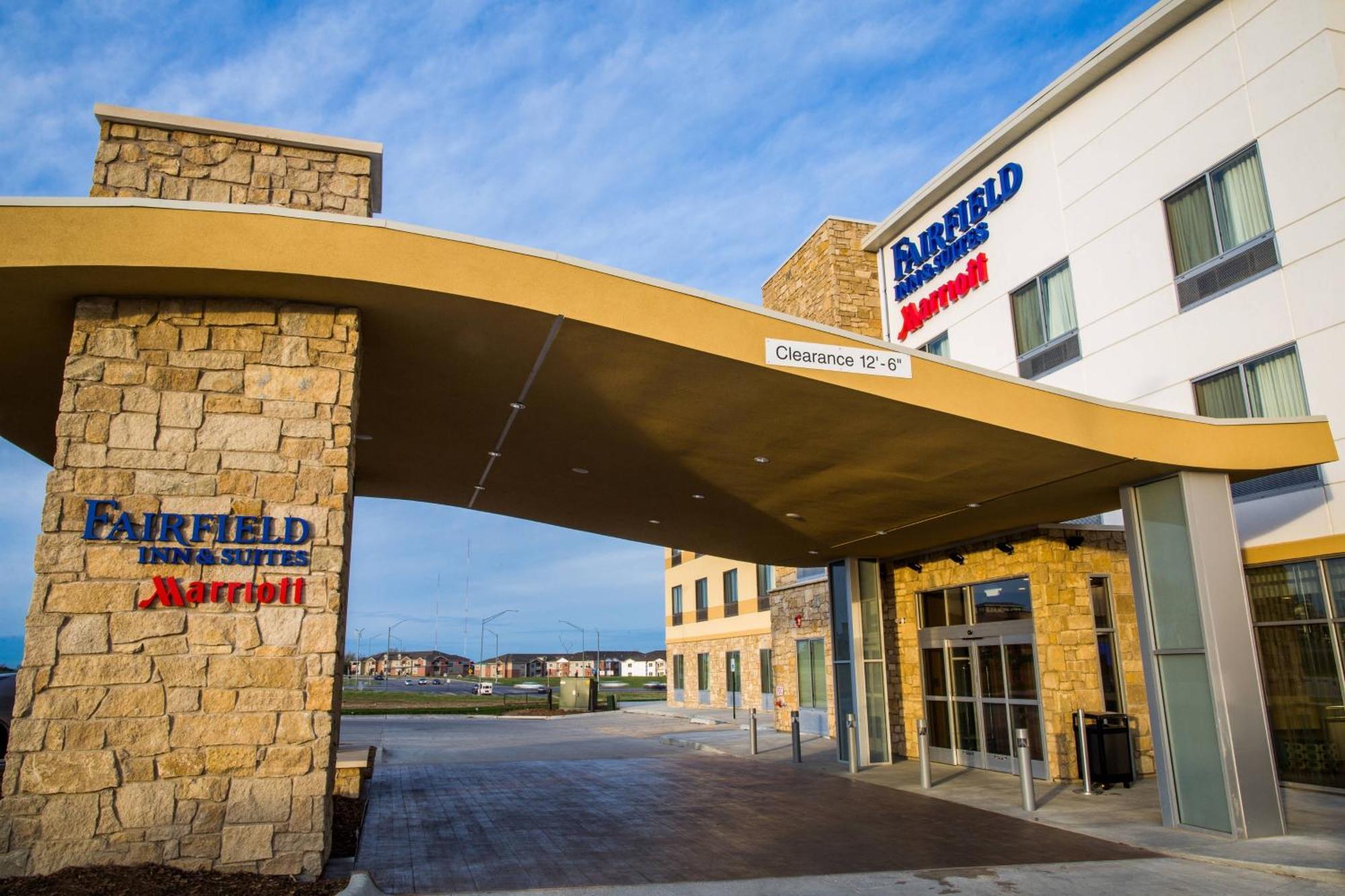 Fairfield Inn & Suites By Marriott Lincoln Southeast Zewnętrze zdjęcie